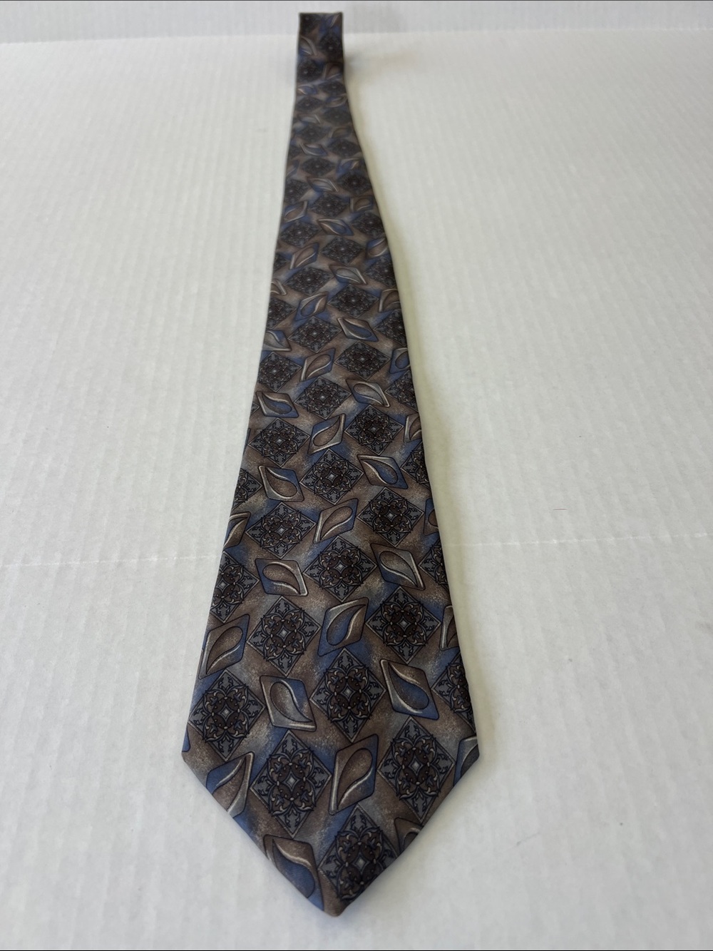 Louis Feraud Men's Geometric Pattern Tie in Brown and Blue Tones